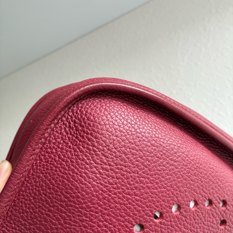 Hermes 酒紅色🄾刻Evelyne 29 斜背 肩背都可以-14