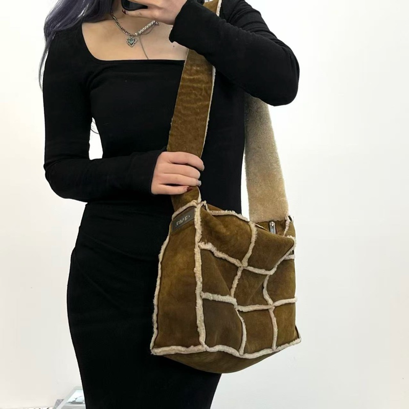 「JL精品代購」香奈兒棕色中古羊羔毛九宮格單肩斜挎托特包-2