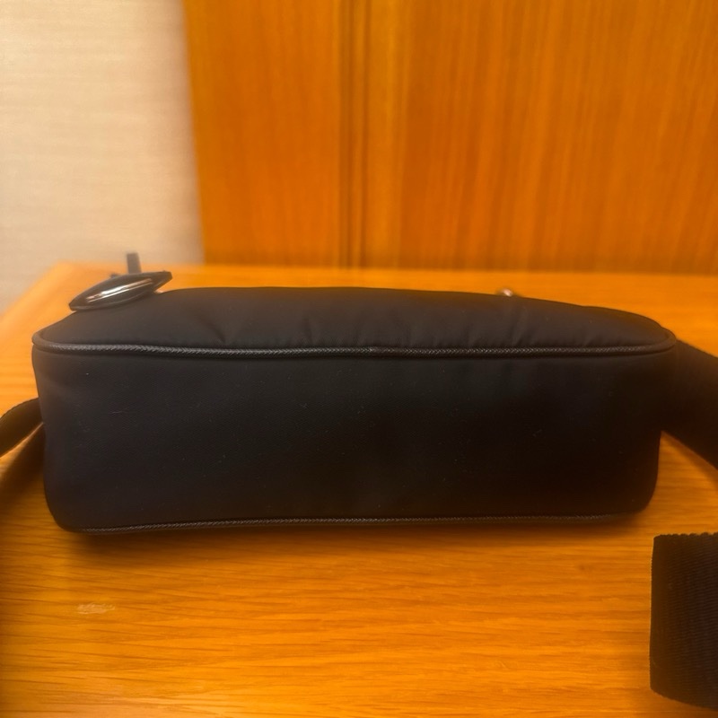近新閒置 Prada 三合一 尼龍 黑-2