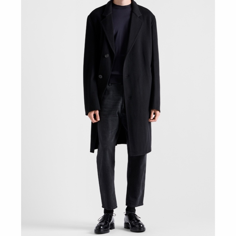 Prada 男士 長袖圓領毛衣IT-46 IT-48 IT-50 IT-52 IT-54 IT-56碼模特身高190CM，穿著48碼。-1