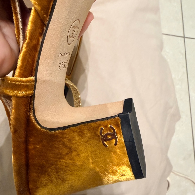 CHANEL香奈兒雙色跟鞋~37 1/2-2