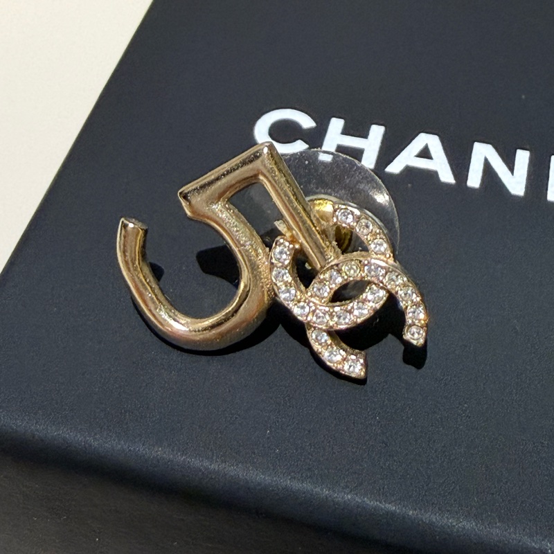 Chanel 雙C No.5 帶鑽耳環-5