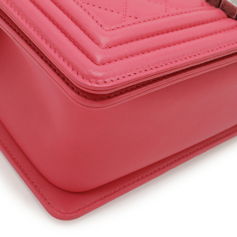 香奈兒 Boy Chanel 25 Matelasse Coco Mark 鏈條肩背包,玫紅色皮革款 (A67066)-3