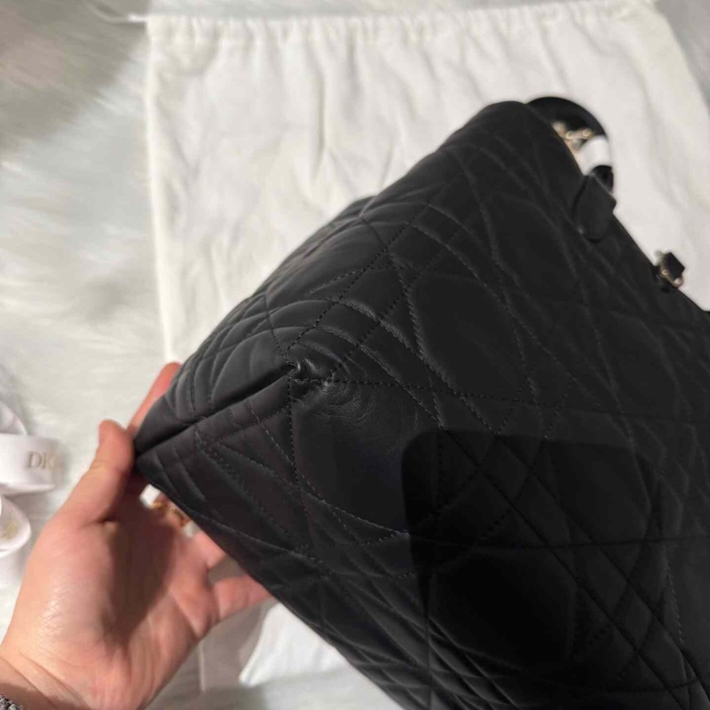 【25年大全套❗️適合送禮✨ 99新】Dior Toujours竪版藤格紋 櫻花粉中號 菜籃子｜手提包｜單肩包-9