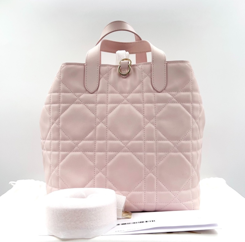 【25年大全套❗️適合送禮✨ 99新】Dior Toujours竪版藤格紋 櫻花粉中號 菜籃子｜手提包｜單肩包-5