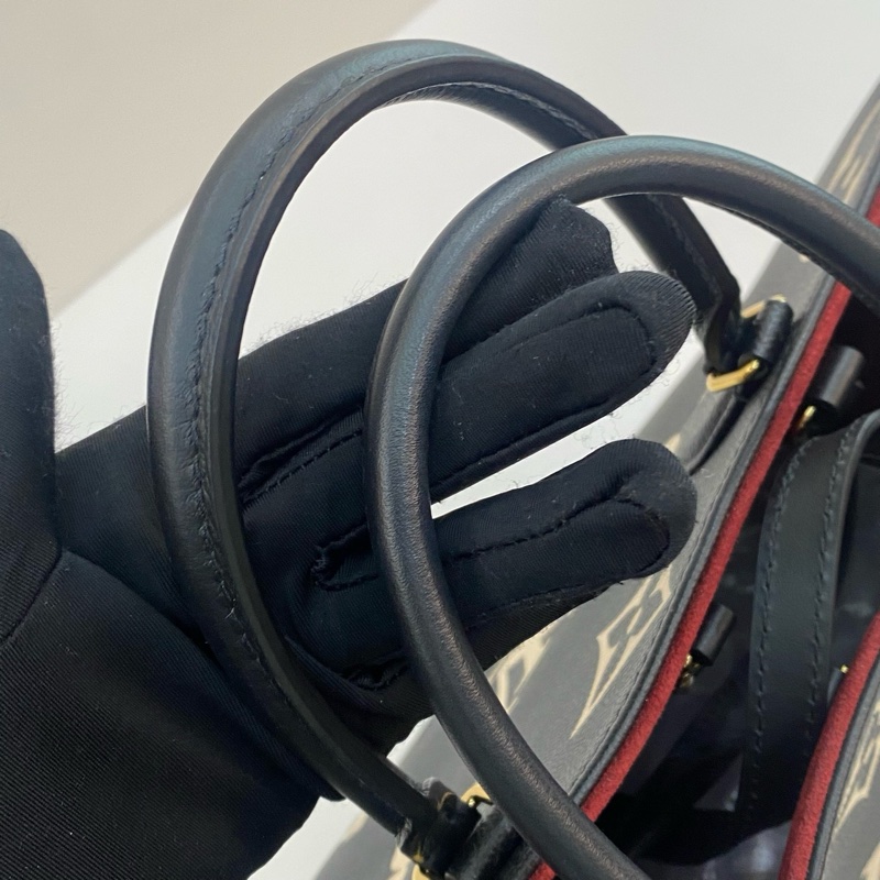 lv路易威登 Onthego中號黑白花芯片款手提單肩包 無附件-6