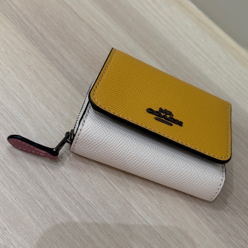 Coach短夾 撞色款(黃+白)-1