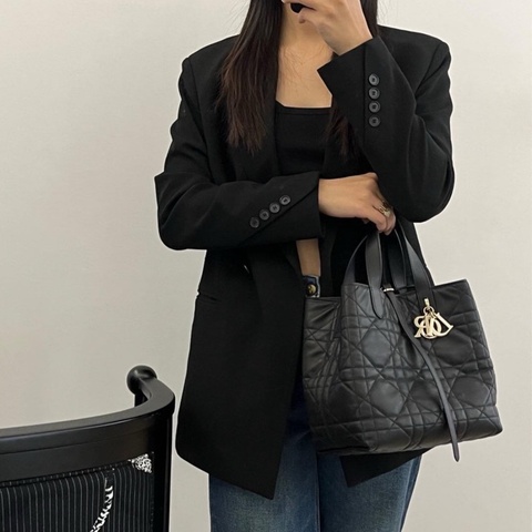 【2026年大全套❗️99新】Dior Toujours竪版中號 黑色菜籃子｜手提包｜單肩包
