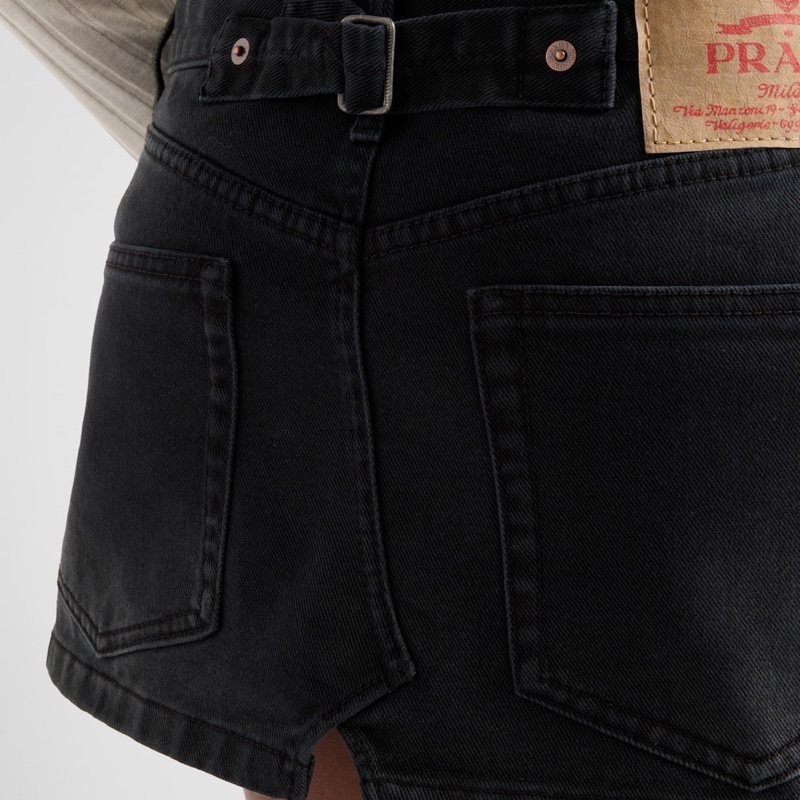 Prada 女士 徽標牛仔迷你裙IT-36 IT-38 IT-40 IT-44碼模特身高:180CM,穿著38碼。-4