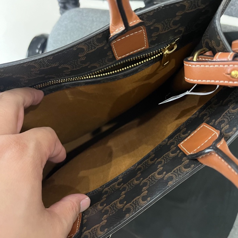 【韓劇女主風😍明顯logo 👍🏻入門之選】98新 Celine 金标老花托特包-8