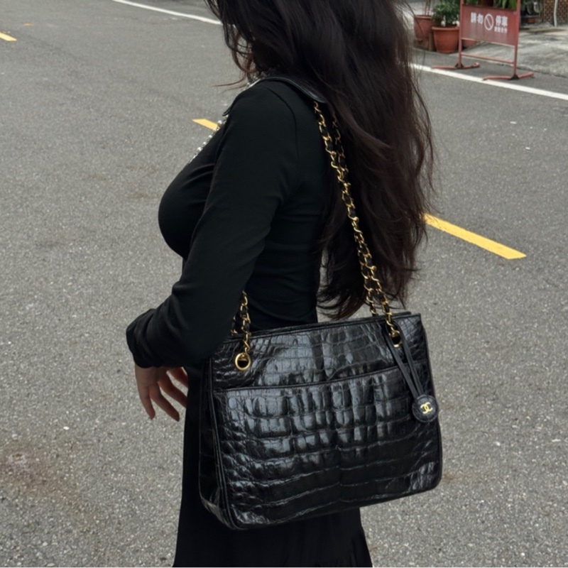 【真鱷魚皮🎁】 Chanel 香奈兒 鱷魚皮 黑金托特包 專櫃60幾萬!-16