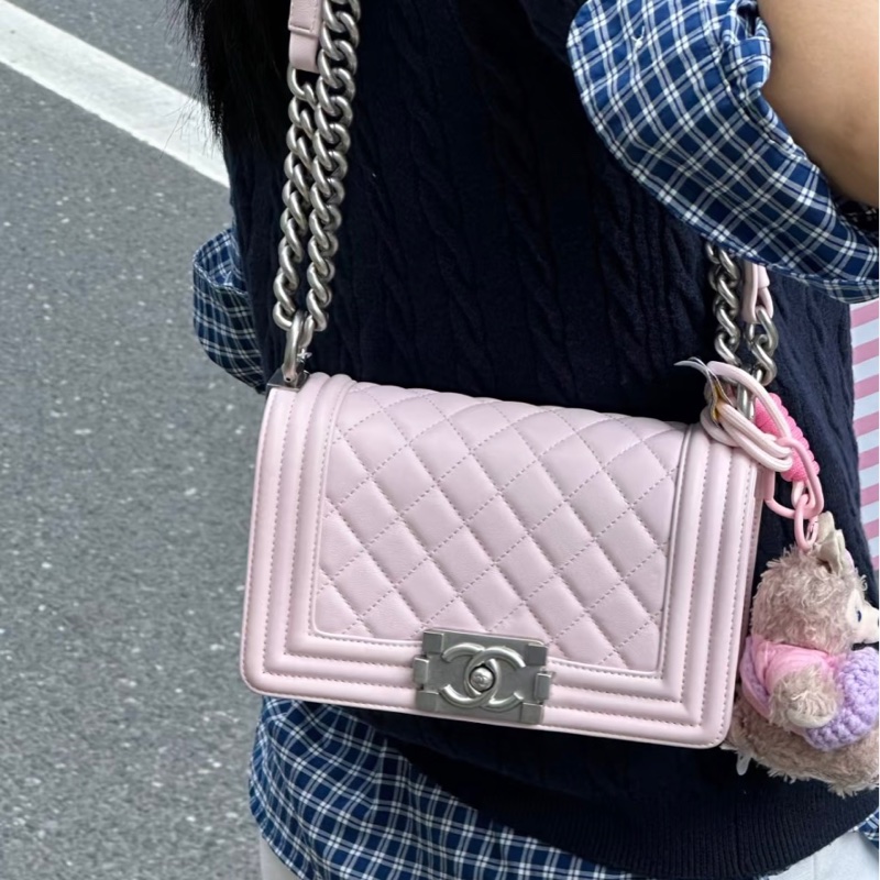 【97新 ✨ 全網最低價！】絕版少有 CHANEL(香奈兒) Leboy 小號 櫻花粉色 銀扣 有保卡 吊牌（下單前先詢問庫存❗️）-1