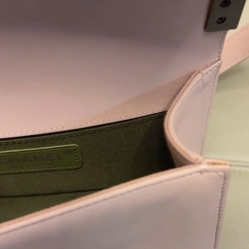 【97新 ✨ 全網最低價！】絕版少有 CHANEL(香奈兒) Leboy 小號 櫻花粉色 銀扣 有保卡 吊牌（下單前先詢問庫存❗️）-10