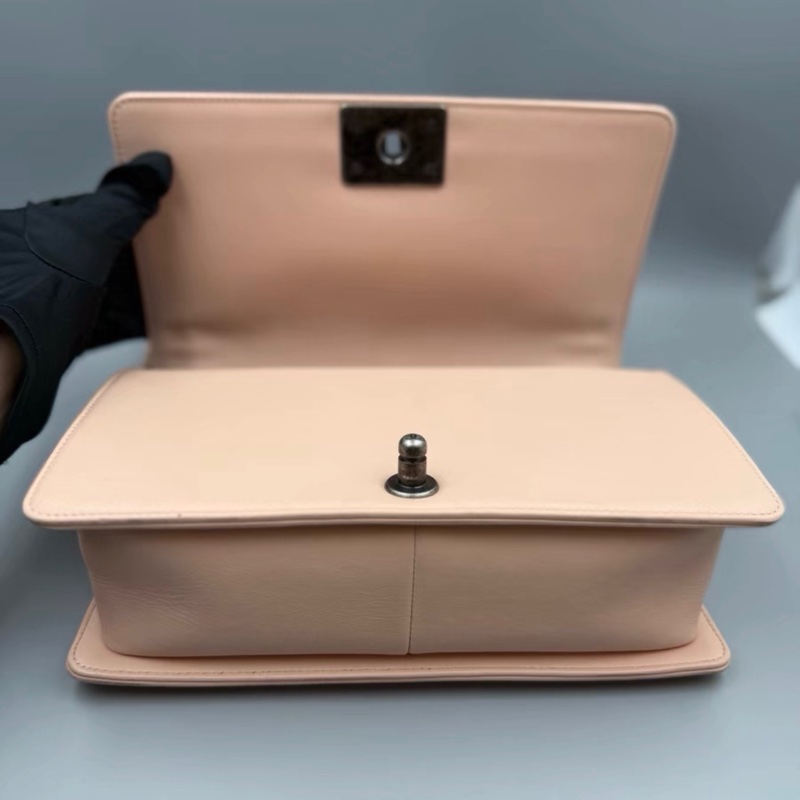 【97新 ✨ 全網最低價！】絕版少有 CHANEL(香奈兒) Leboy 小號 櫻花粉色 銀扣 有保卡 吊牌（下單前先詢問庫存❗️）-8