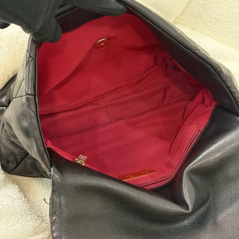 Chanel 19bag 黑金 中號 30cm-17