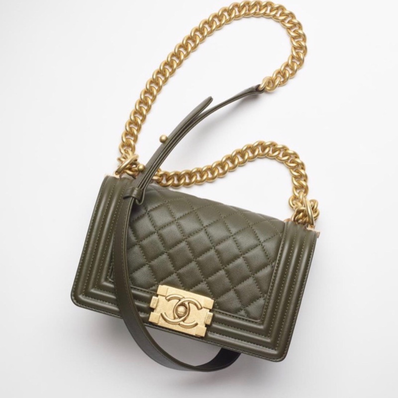 【97新 ✨ 全網最低價!】 罕有顏色 Chanel leboy 小號 墨綠色 晶片新款(下單前先詢問庫存❗️)-3
