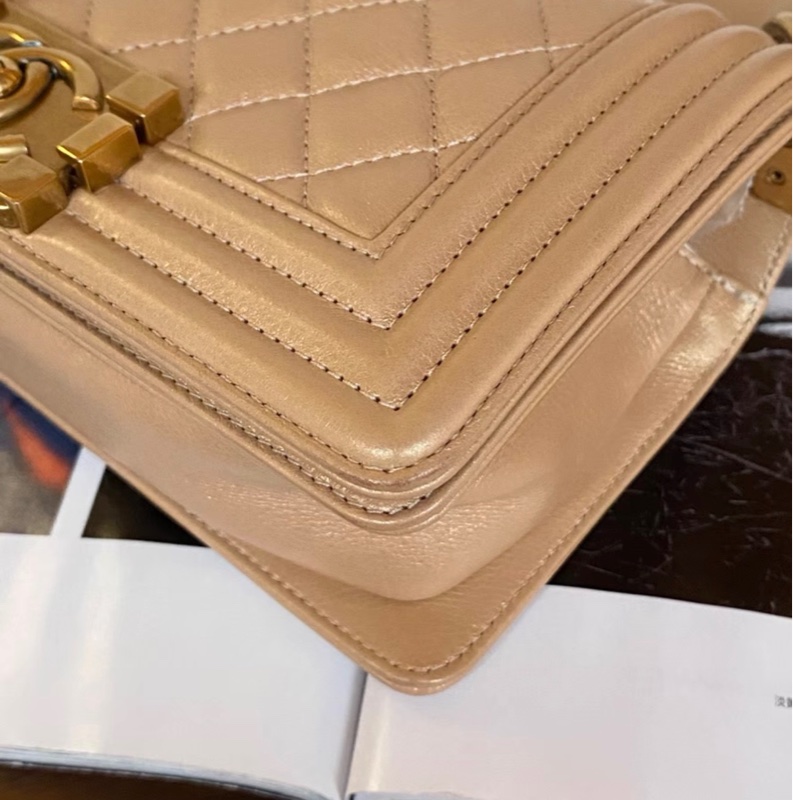 【97新 ✨ 全網最低價！】絕版 chanel香奈兒 香檳金 金扣 leboy 小號 牛皮 斜挎包 鏈條包（下單前先詢問庫存❗️）-9