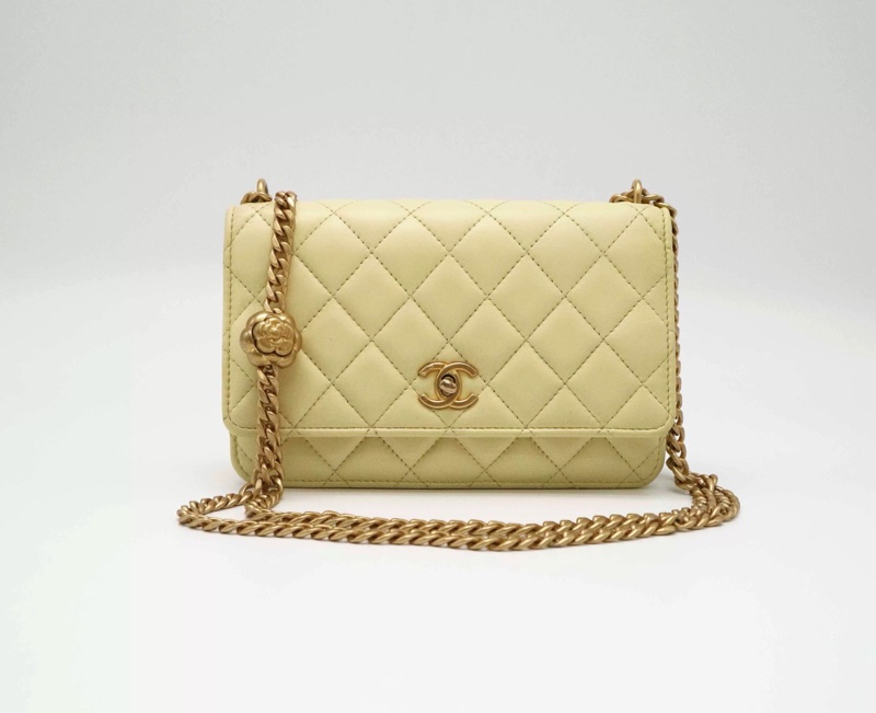 【97新 ✨ 全網最低價!】CHANEL 香奈兒 Woc 小鴨黃 羊皮 金扣 山茶花調節扣 鏈條斜挎包(下單前先詢問庫存❗️)-2