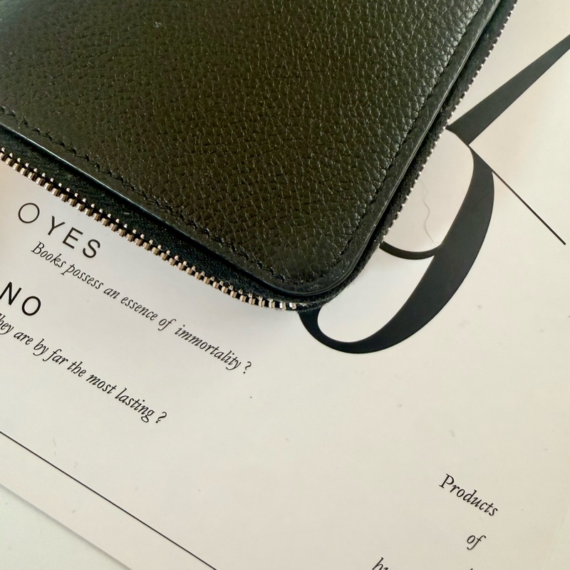 ✔️ Saint Laurent YSL 聖羅蘭 荔枝紋牛皮拉鍊短夾-12