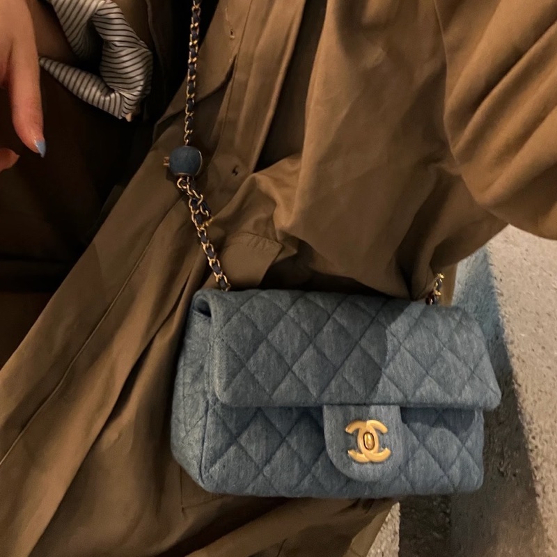 成色優💯超搶手❤️‍🔥 Chanel香奈兒丹寧牛仔cf金球大Mini單肩斜挎包-3