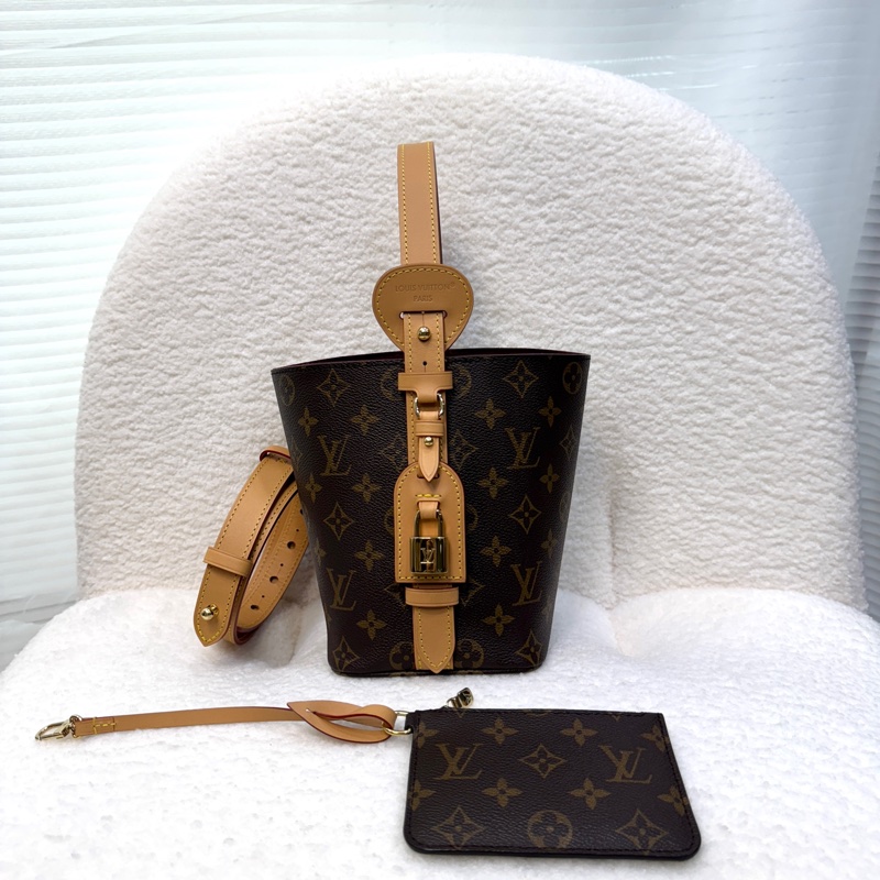 🥨25新款路易威登水桶包 LV原花All In BB M12925-12