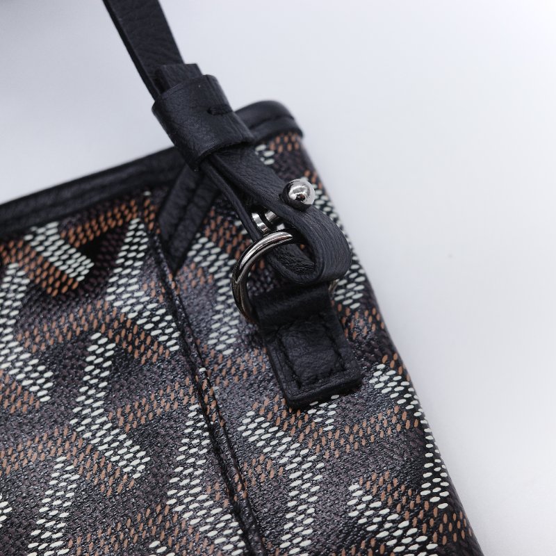 Goyard 戈雅 Bohème Hobo 經典印花 黑色 塗層帆布 拉鍊肩背包半月包 腋下包-17