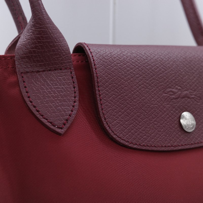 Longchamp 瓏驤 Le Pliage Green L 經典石榴紅 長把尼龍托特包-10