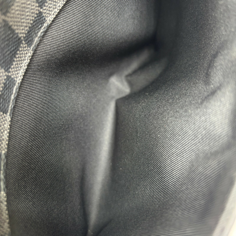 灰色 棋盤格帆布 District PM NV2 肩背包 【LOUIS VUITTON LV 路易威登】 N40349-5