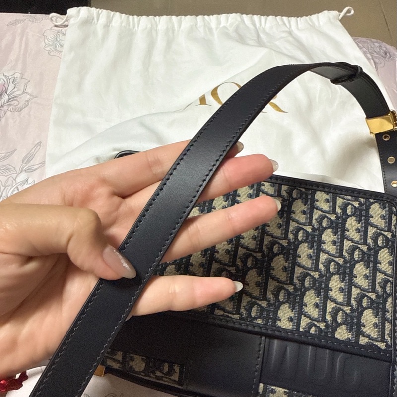 Dior 蒙田包（30 Montaigne）-18