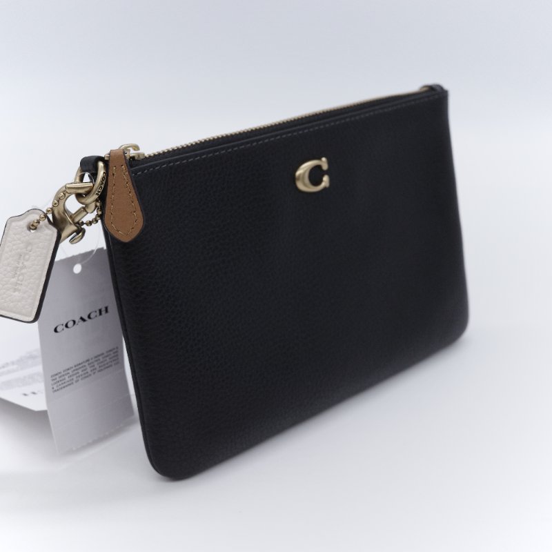 Coach 蔻馳 金屬Logo 黑色拋光 荔枝紋小牛皮 手拿包-3