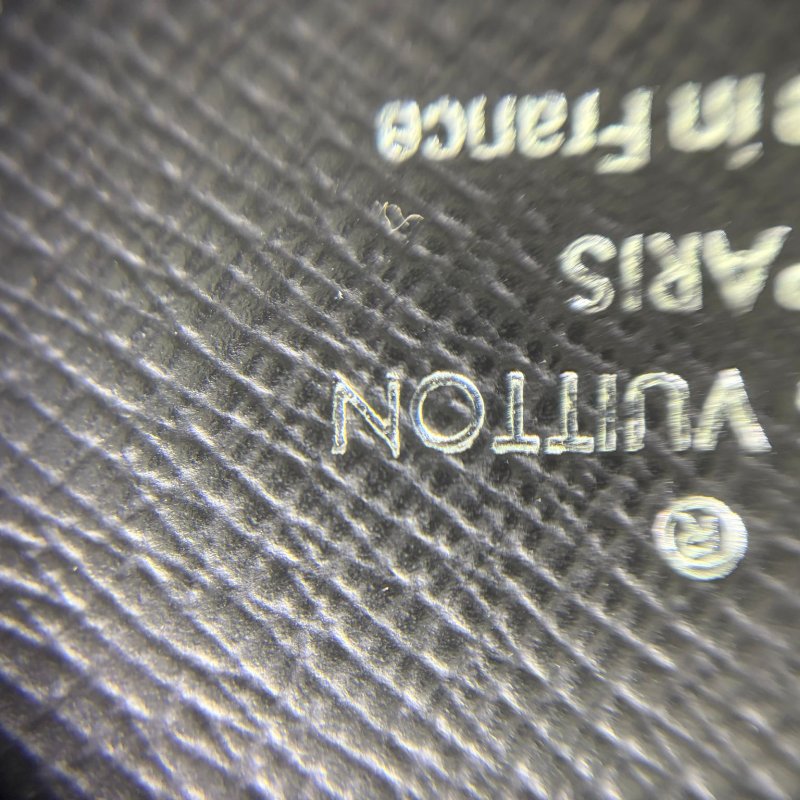 Louis Vuitton Taiga 長款對折皮夾-3