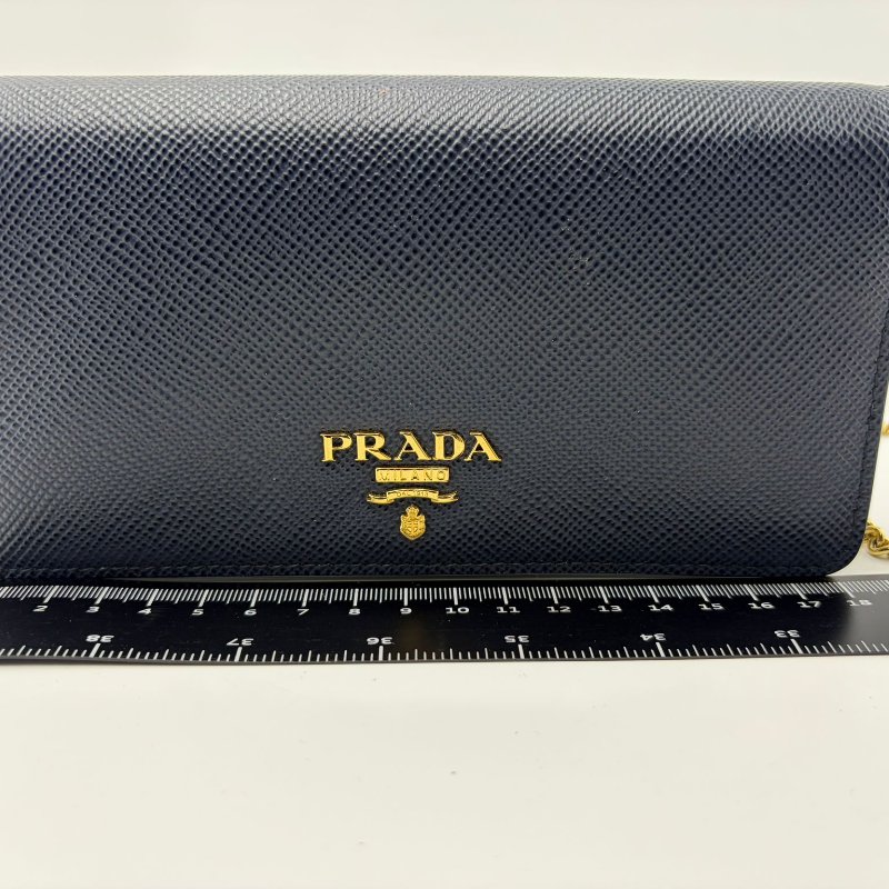 Prada Saffiano 長款鍊條包-6