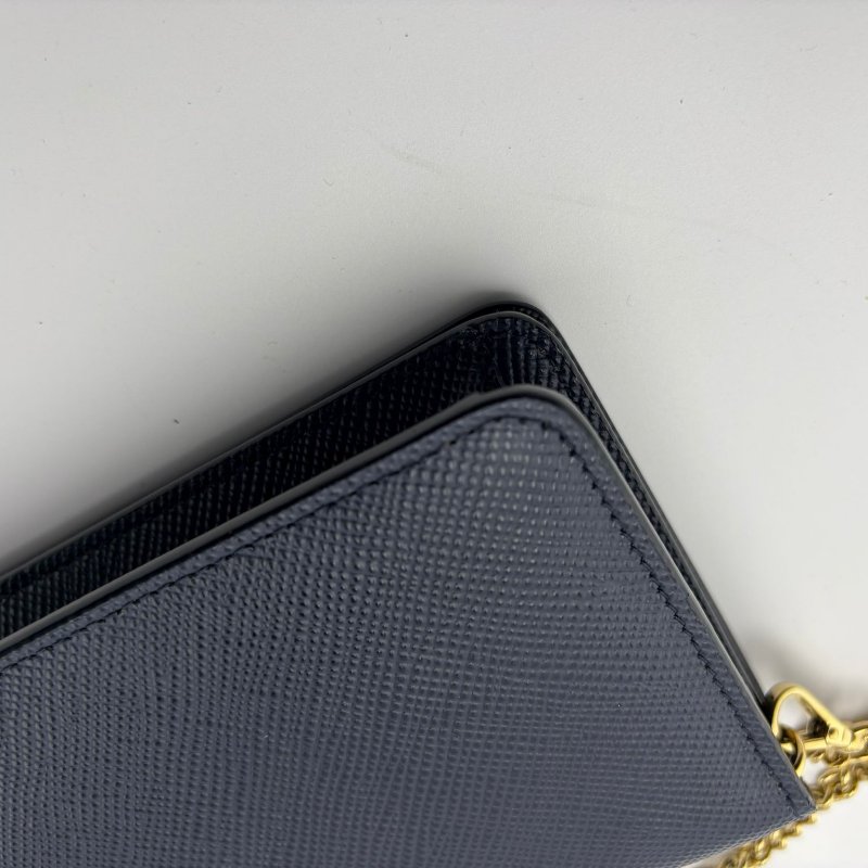 Prada Saffiano 長款鍊條包-11