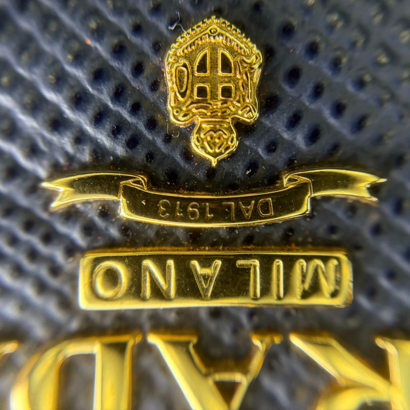 Prada Saffiano 長款鍊條包-22