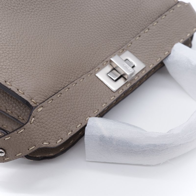 Fendi 芬迪 Peekaboo I See U Small 經典米褐色 小牛皮 手提斜背包-18