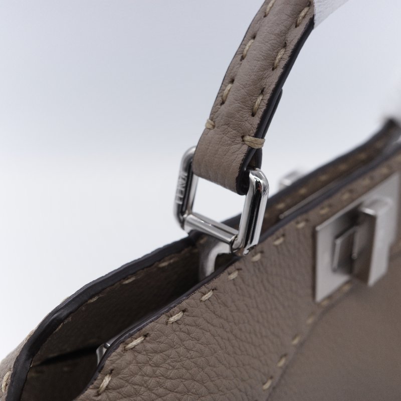 Fendi 芬迪 Peekaboo I See U Small 經典米褐色 小牛皮 手提斜背包-21