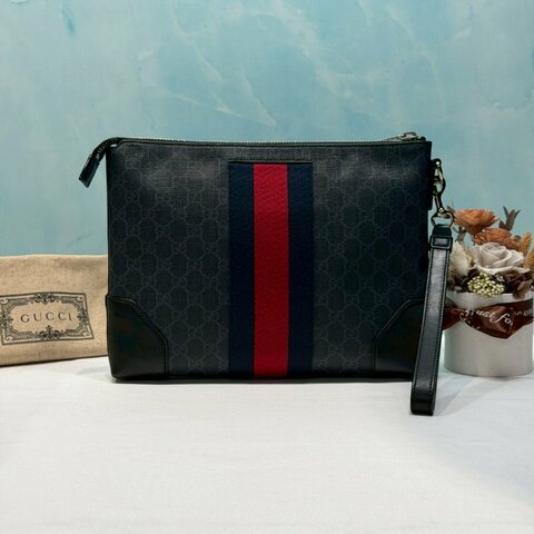 GUCCI GG Supreme帆布手拿包