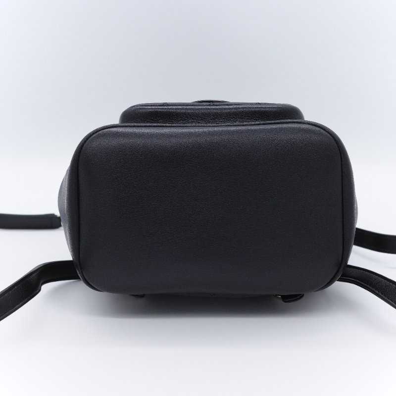 （閒置品♥️未使用）Chanel 香奈兒  Duma  經典黑色菱格紋 羊皮 雙肩後背包-4