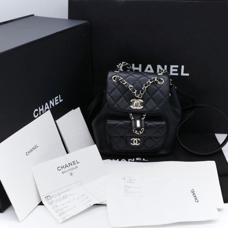 （閒置品♥️未使用）Chanel 香奈兒  Duma  經典黑色菱格紋 羊皮 雙肩後背包-5
