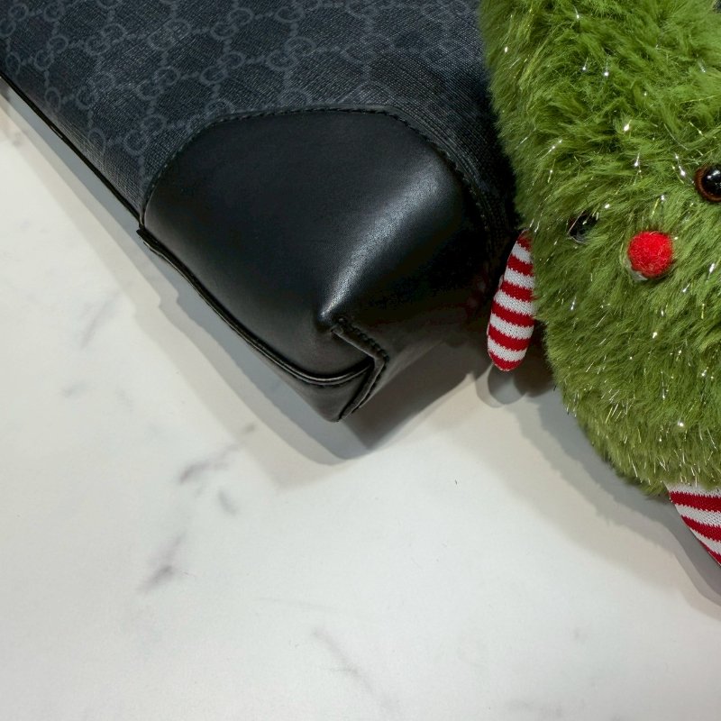 GUCCI GG Supreme黑灰手拿包-8