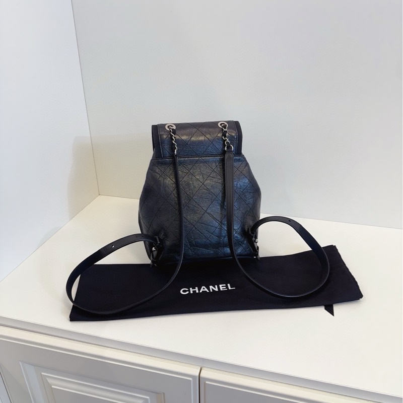 Chanel 香奈兒 黑銀油蠟皮菱格雙肩包-1