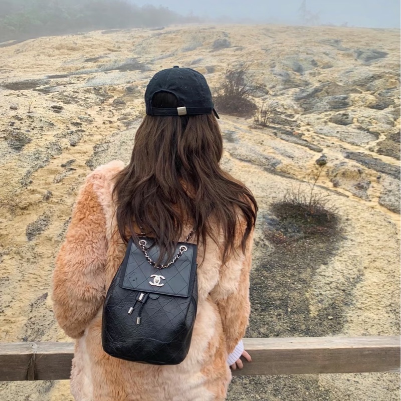 Chanel 香奈兒 黑銀油蠟皮菱格雙肩包-8