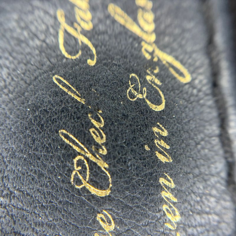 Burberry 粒面皮革手提托特包-2