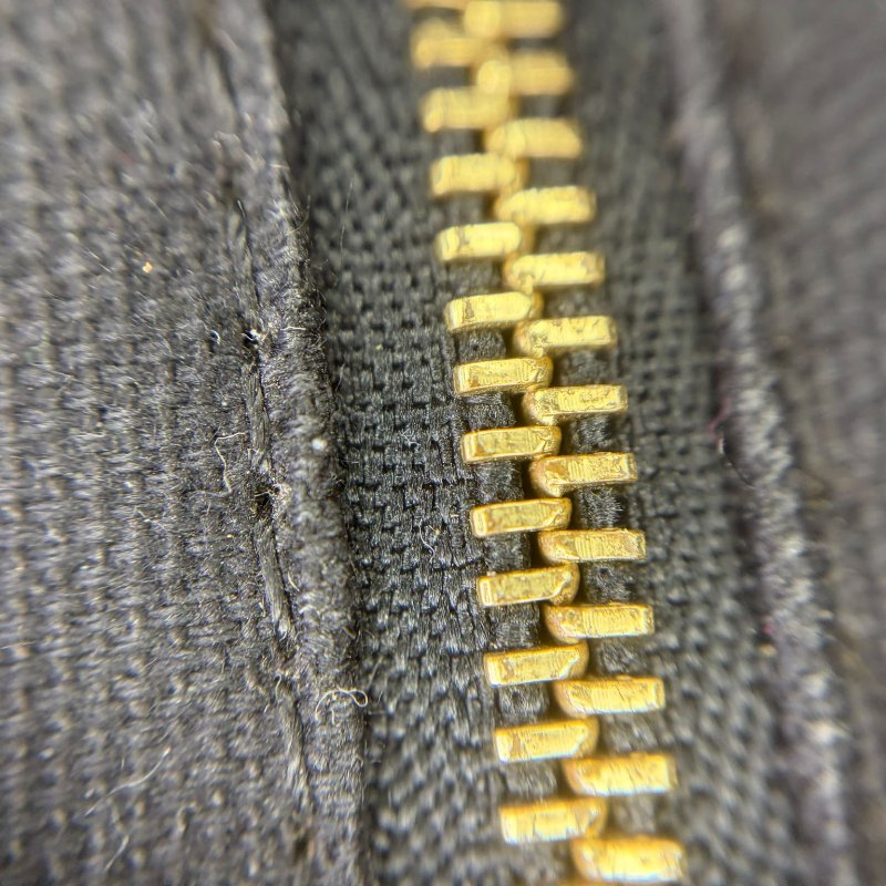 Burberry 粒面皮革手提托特包-19