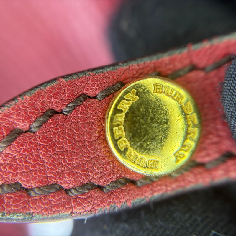 Burberry 粒面皮革手提托特包-20