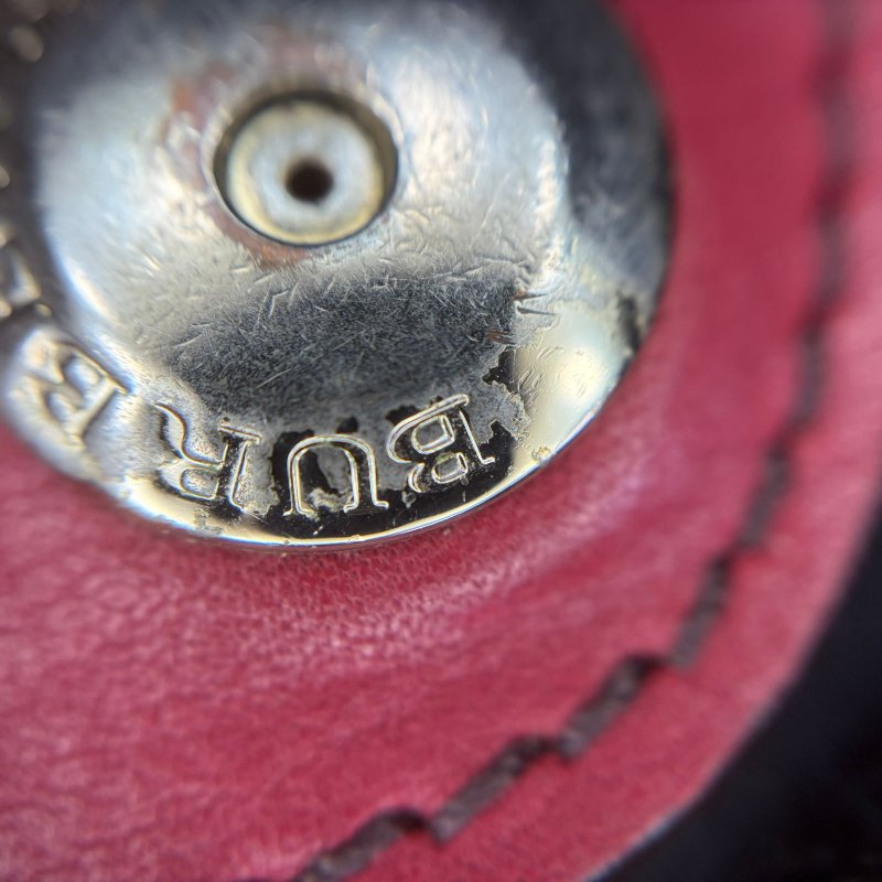 Burberry 粒面皮革手提托特包-21