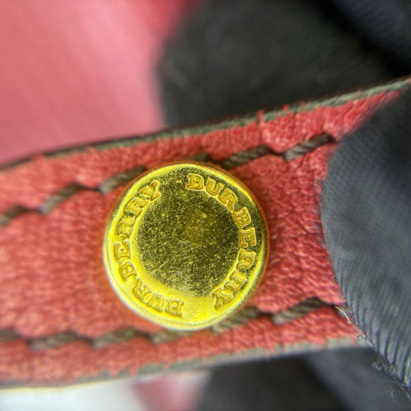 Burberry 粒面皮革手提托特包-22