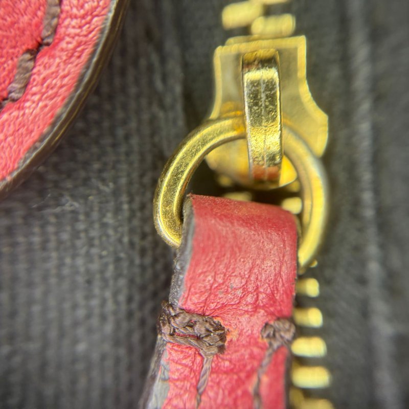 Burberry 粒面皮革手提托特包-24