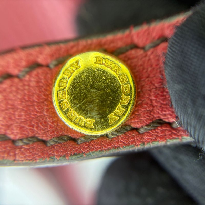 Burberry 粒面皮革手提托特包-27