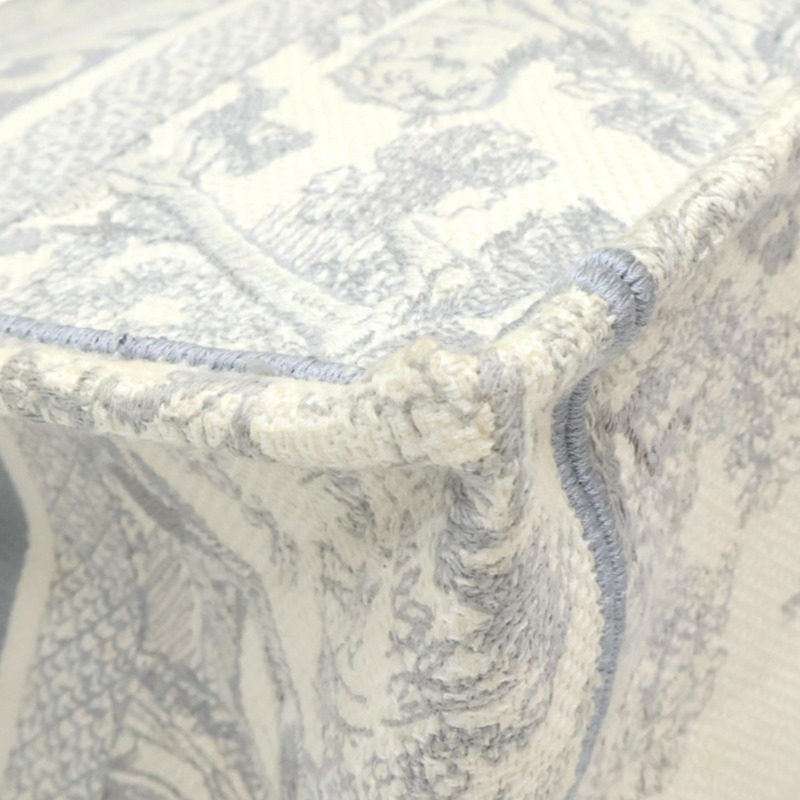 米白色 緹花帆布 book tote M 肩背包 泛黄【Dior 迪奧】 M1296ZTDT-9